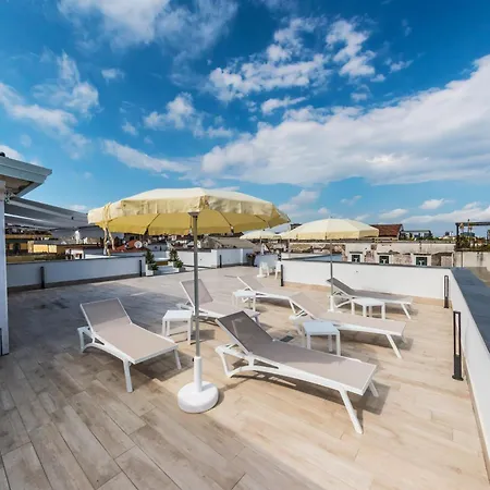 فندق مبيت وإفطار Relais San Severo نابولي